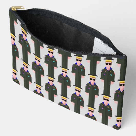 Iceman – Patterned Zipper Accessory Pouch Etui (Open)