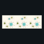 Iconic Atomic Starbursts Poster<br><div class="desc">Deze Iconische atoomstoot barst het patroon van het Poster uit met iconische atomaire sterrenbursts. Dat klopt! De oude school, crèmekleurige achtergrond met gouden spugen is de perfecte achtergrond voor de levendige turquoise, het kalkselderij en kitschy peren groene cirkels. De vlekken van kleur worden sporadisch geplaatst in diverse grootte met het...</div>