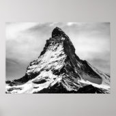 Iconische alpiene bergmatterhorn in het zwart en W Poster (Voorkant)