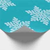 Icy Aqua Blauwgroen Bevroren Wintersnowflakes Kers Cadeaupapier (Hoek)