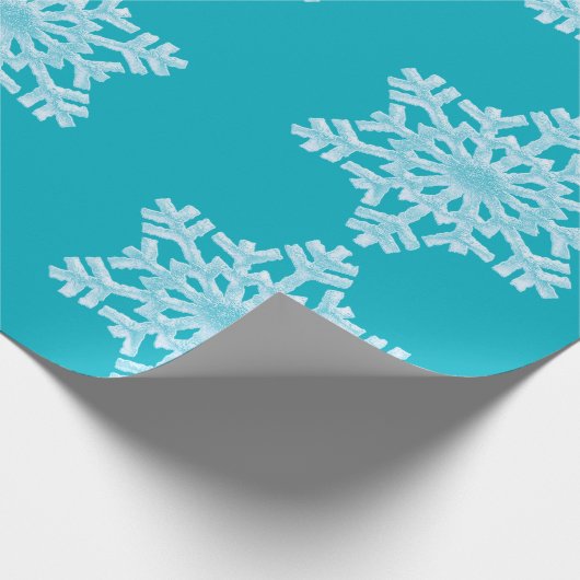 Icy Aqua Blauwgroen Bevroren Wintersnowflakes Kers Cadeaupapier (Hoek)