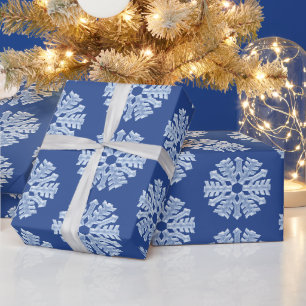Icy Blue Frozen Winter Frosty Snowflakes kerst Cadeaupapier