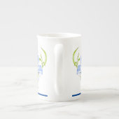 Icy Blue Pansies op een Bone China Mok (Achterkant)