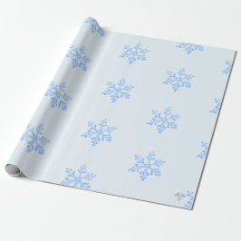Icy Blue Snowflake Pattern on Pale Blue Background Cadeaupapier