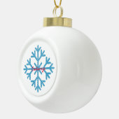Icy Blue Snowflake Thunder_Cove Keramische Bal Ornament (Rechts)