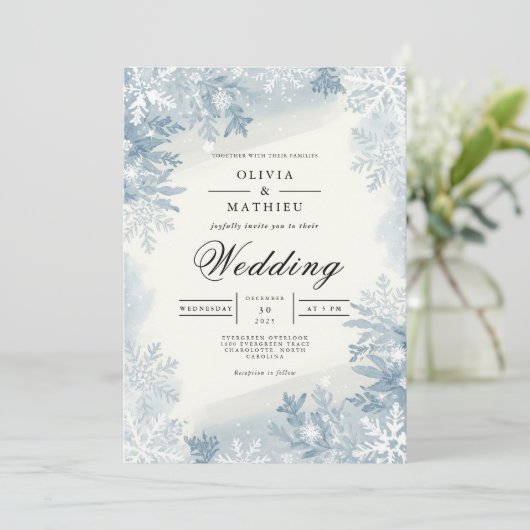 Icy Blue Snowflake Winter Wedding Kaart (Staand voorkant)
