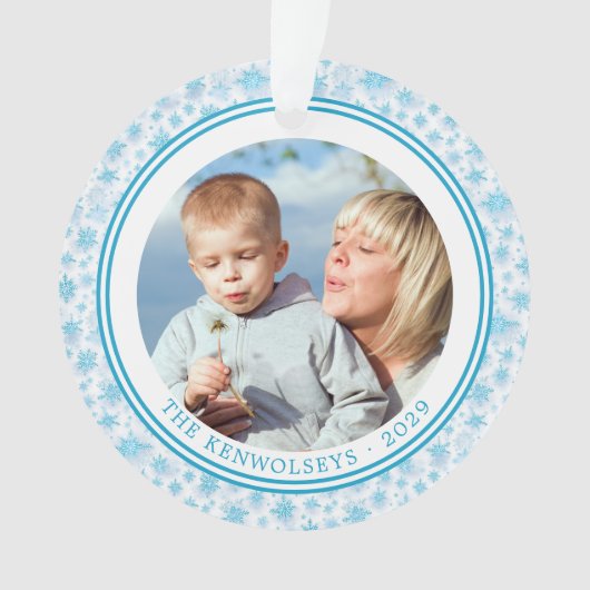 Icy Blue Snowflakes Familie Kerst 2-zijdig Ornament (voorkant)
