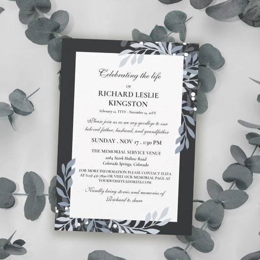 Icy Greenery & White Berries Life Celebration Kaart