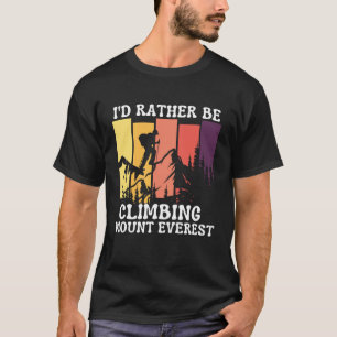 ID klimt eerder de Mount Everest  Hiking T-shirt
