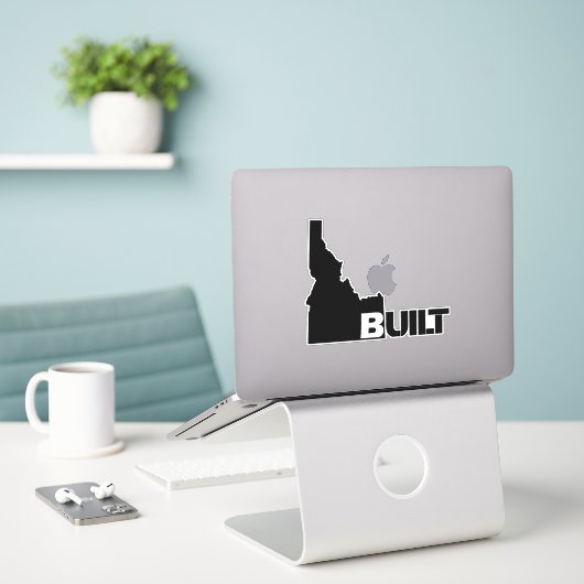 Idaho bouwt zwart vinyldecal sticker (Laptop op bureau)