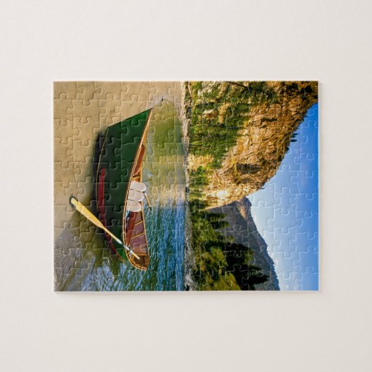 IDAHO, Vist een boot op een zandstrand in Legpuzzel (Horizontaal)