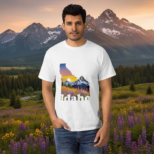 Idaho vorm met berg en wilde bloemen t-shirt