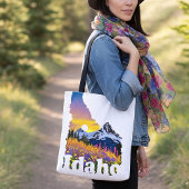 Idaho vorm met berg en wilde bloemen tote bag