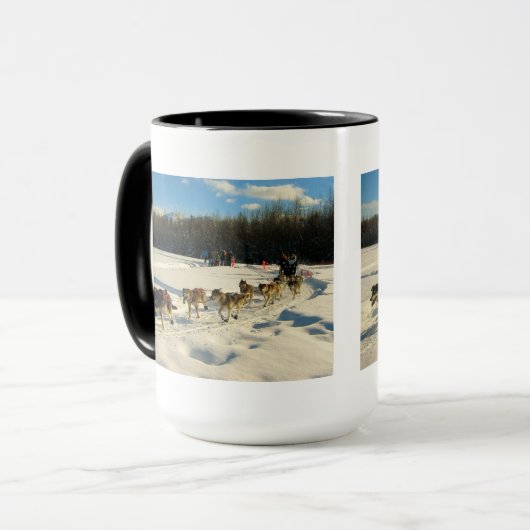 Iditarod Trail Sled Dog Race Mok (Voorkant links)