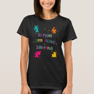 Iedereen Communiceert Anders Autisme Acceptatie T-shirt