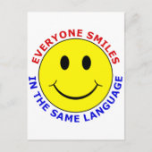 Iedereen glimlacht in dezelfde taal briefkaart (Voorkant)