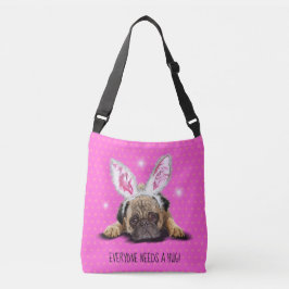 Iedereen heeft een knuffel nodig. Roze Pug cross b Crossbody Tas