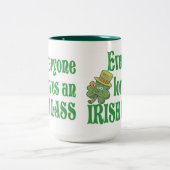 Iedereen houdt van een Ierse Mok op de lange baan (Center)