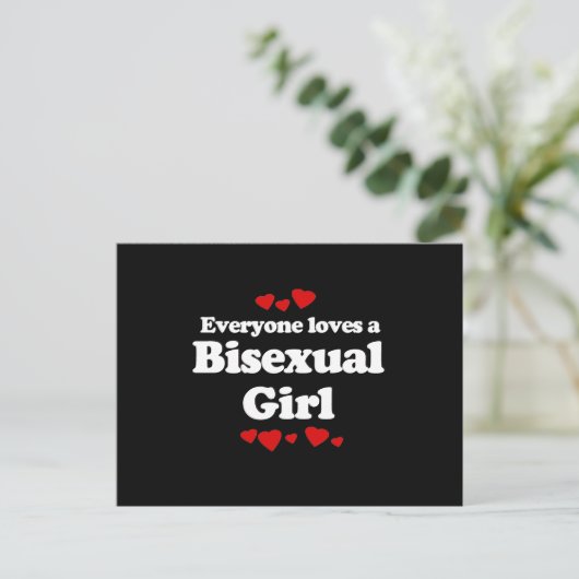 Iedereen houdt van een T-shirt met Bisexual Girl Briefkaart (Staand voorkant)
