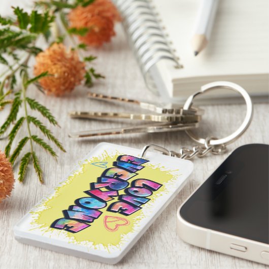 Iedereen houdt van kleurrijk design sleutelhanger (Voorkant Rechts)