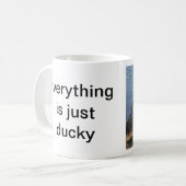 IEDEREEN IS ALLEMAAL MAAR EENS KLEIN KOFFIEMOK (Voorkant links)