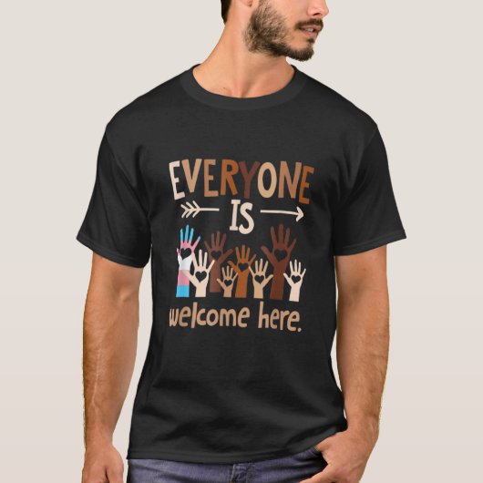 Iedereen is welkom hier Gay Pride LGBT-aanhanger T-shirt (Voorkant)