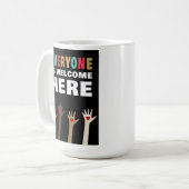 Iedereen is welkom hier mok (Voorkant links)