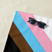 Iedereen is welkom hier (Progress Pride) Vlag Strandlaken (In situ)