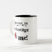 Iemand in Anchorage Tweekleurige Koffiemok (Voorkant links)