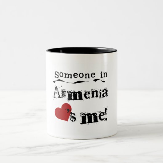 Iemand in Armenië houdt van mij Tweekleurige Koffiemok (Center)