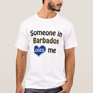 Iemand in Barbados houdt van mij T-shirt