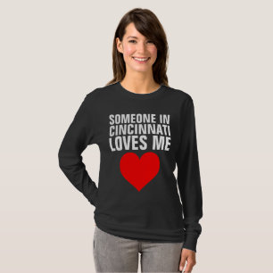 IEMAND IN CINCINNATI HOUDT VAN ME T-shirts Cadeaus