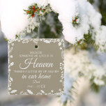Iemand in de winter Greenery Foto Metalen Ornament<br><div class="desc">Een echte keepslag.</div>