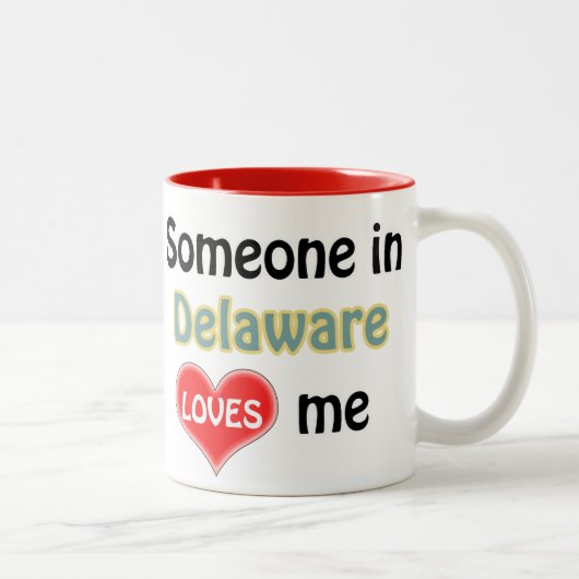 Iemand in Delaware houdt van me Tweekleurige Koffiemok (Rechts)