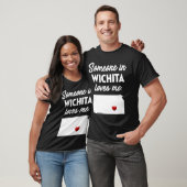 Iemand in Wichita houdt van mij Wichita Kansas T-shirt (Unisex)