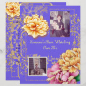 Iemand kijkt naar mijn gedicht. (Voorkant / Achterkant)