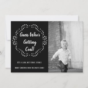 Iemand krijgt steenkool   Kerstvlakke Kaart