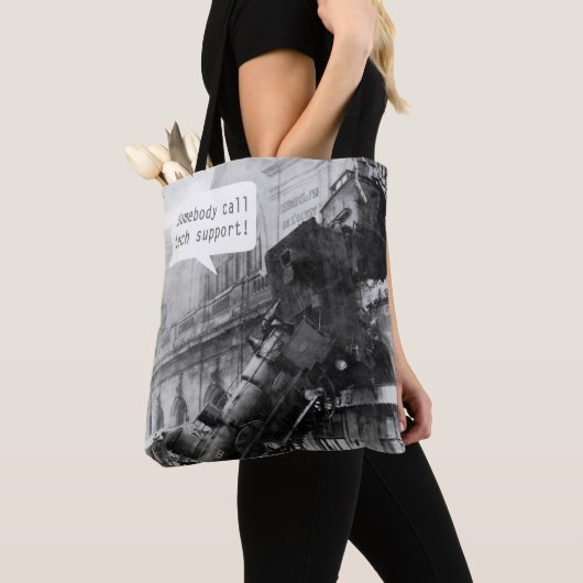 Iemand noemt Tech Support Train Wreck Tote Bag (Dichtbij)