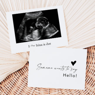 Iemand wil zeggen: Hallo Baby Aankondigingskaart Bedankkaart