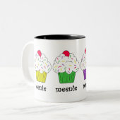 Iene, Meenie, Miney, Moe. Cupcake-Mok Tweekleurige Koffiemok (Voorkant links)