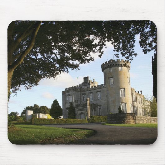 Ierland, de zij-ingang van Dromoland Castle. Muismat (Voorkant)