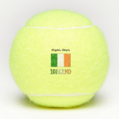 Ierland en de Ierse vlag met Jouw naam Tennisballen (Voorkant)