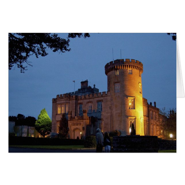 Ierland, het Dromoland Castle verlicht in de schem (Voorkant Horizontaal)