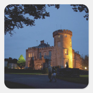 Ierland, het Dromoland Castle verlicht in de schem Vierkante Sticker