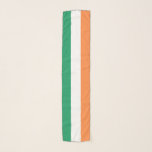 Ierland Nationale Vlag, Ierse standaard, Banner Sjaal<br><div class="desc">De National Flag of Ireland Emerald Isle, een driehoek van groen, wit en oranje, is bedoeld om de integratie van en het streven naar eenheid tussen Keltische Gaelische mensen van verschillende tradities op dit eiland te symboliseren. Ierland staat bekend om zijn grote uitsteeksels van groene, droge velden. In feite is...</div>