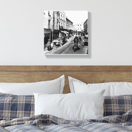 Ierland print, Galway High Street c1870 Canvas Afdruk (Insitu (Slaapkamer))