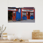 Ierland, Strandhill. Storefronten met fietsen Poster (Keuken)