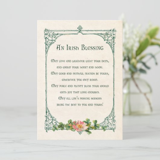  Iers gebak met Shamrocks en Rustisch Lijst Feestdagenkaart (Staand voorkant)