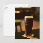 Iers glas in pub briefkaart (Voorkant / Achterkant)