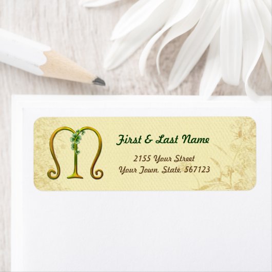 Iers Goud Monogram M Label (Insitu)